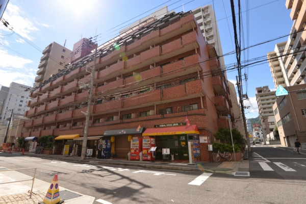 神戸市中央区御幸通の賃貸物件外観写真