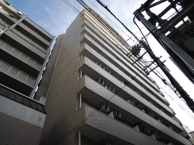 神戸市中央区雲井通の賃貸物件外観写真