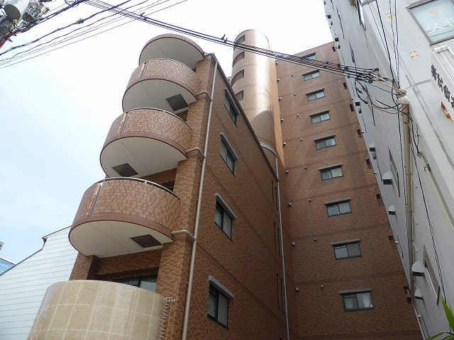 神戸市中央区橘通の賃貸物件外観写真