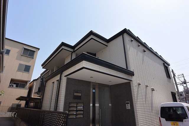 神戸市長田区御屋敷通の賃貸物件外観写真