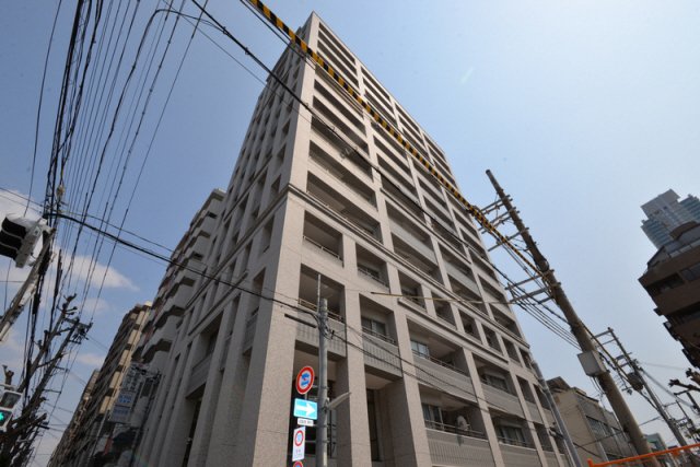 神戸市中央区二宮町の賃貸物件外観写真
