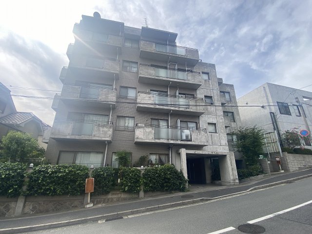 神戸市中央区坂口通の賃貸