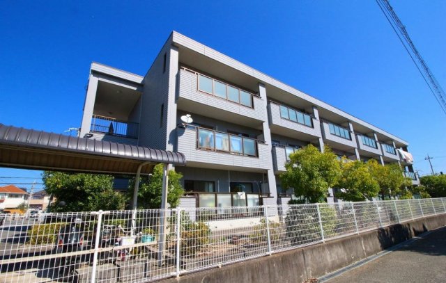 神戸市西区玉津町出合の賃貸物件外観写真