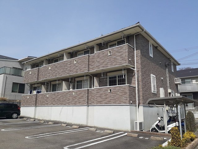 神戸市北区八多町中の賃貸