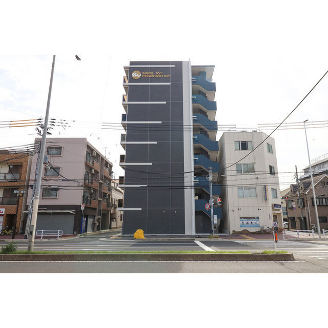 神戸市兵庫区下沢通の賃貸物件外観写真