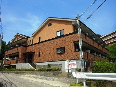 神戸市須磨区車の賃貸物件外観写真