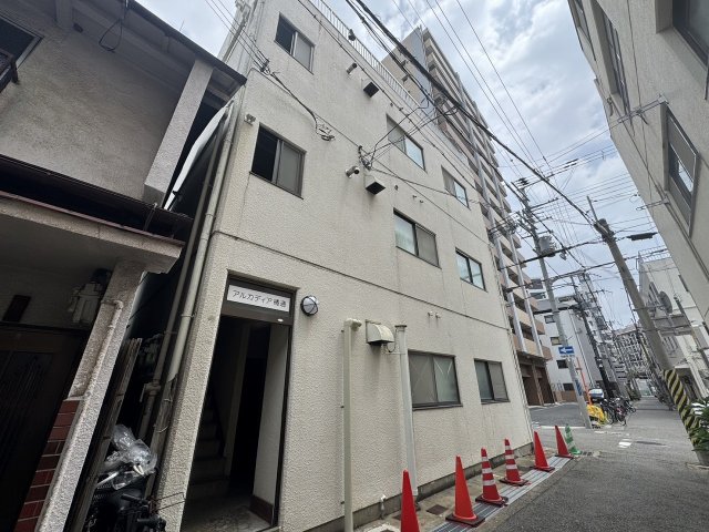 神戸市中央区橘通の賃貸物件外観写真