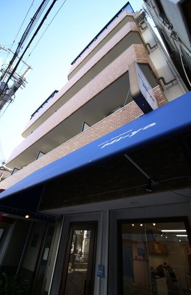神戸市兵庫区三川口町の賃貸物件外観写真
