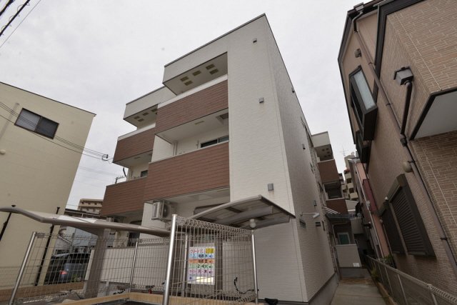 神戸市兵庫区小河通の賃貸物件外観写真