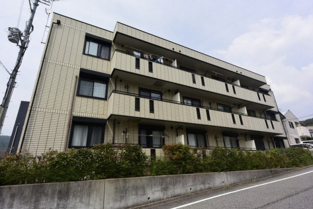 神戸市北区谷上南町の賃貸物件外観写真