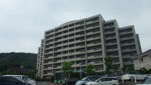 神戸市須磨区離宮西町の賃貸物件外観写真