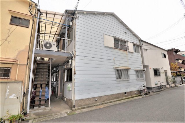神戸市中央区旗塚通の賃貸物件外観写真