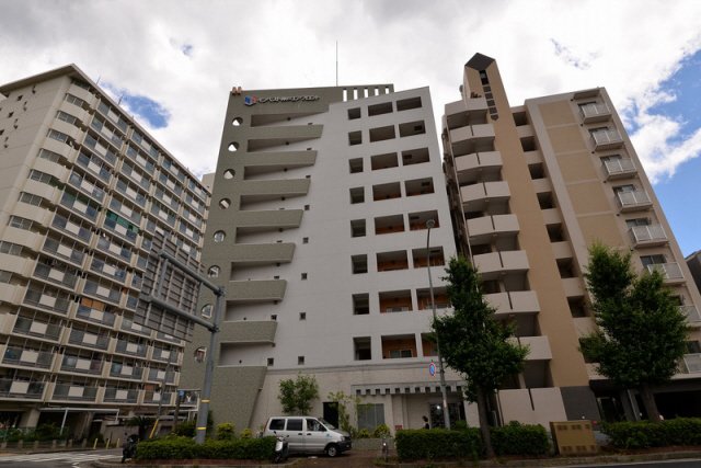 神戸市中央区北本町通の賃貸物件外観写真