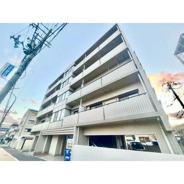 神戸市東灘区御影塚町の賃貸物件外観写真
