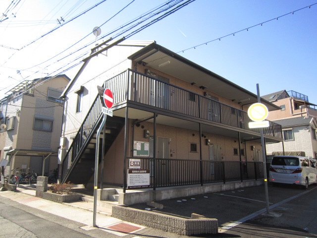 神戸市中央区東川崎町の賃貸物件外観写真