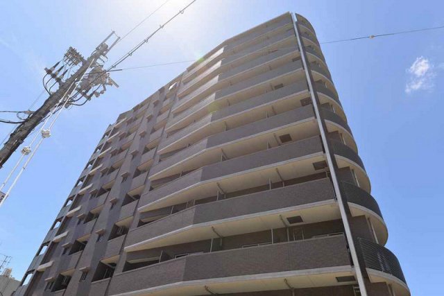 神戸市中央区花隈町の賃貸物件外観写真