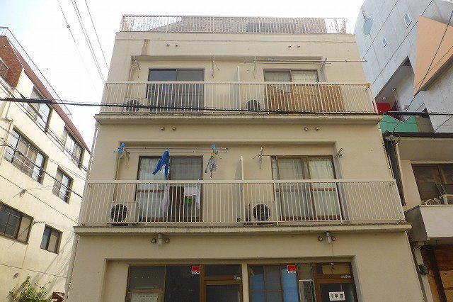 神戸市中央区橘通の賃貸物件外観写真