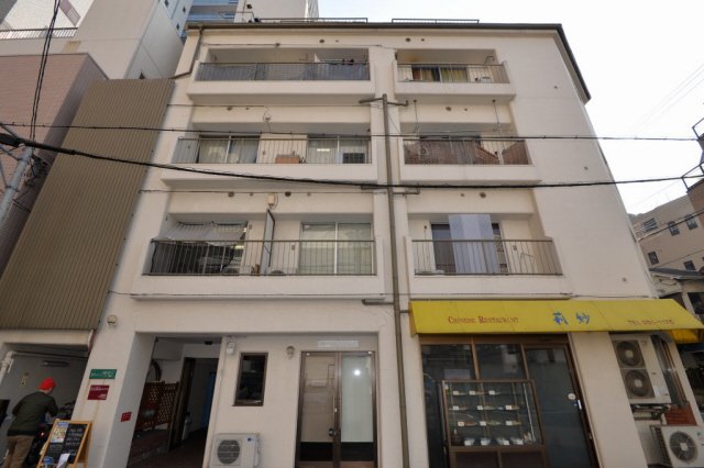 神戸市中央区元町通の賃貸物件外観写真