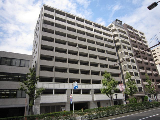 神戸市中央区加納町の賃貸物件外観写真