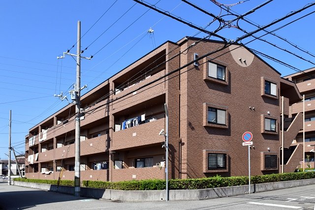 神戸市西区二ツ屋の賃貸物件外観写真