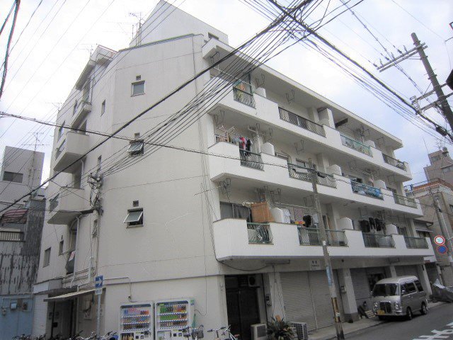 神戸市中央区二宮町の賃貸物件外観写真