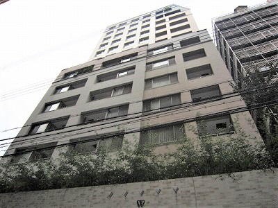 神戸市中央区加納町の賃貸物件外観写真