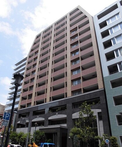 神戸市中央区栄町通の賃貸物件外観写真