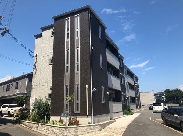 神戸市兵庫区芦原通の賃貸物件外観写真