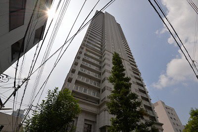 神戸市中央区栄町通の賃貸物件外観写真