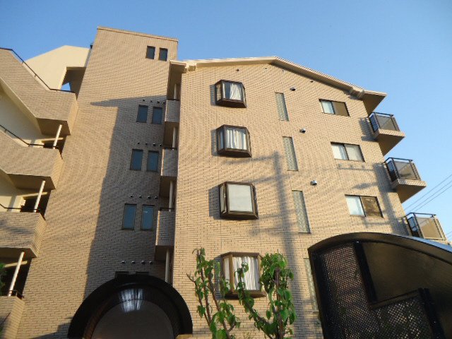 神戸市灘区中郷町の賃貸物件外観写真
