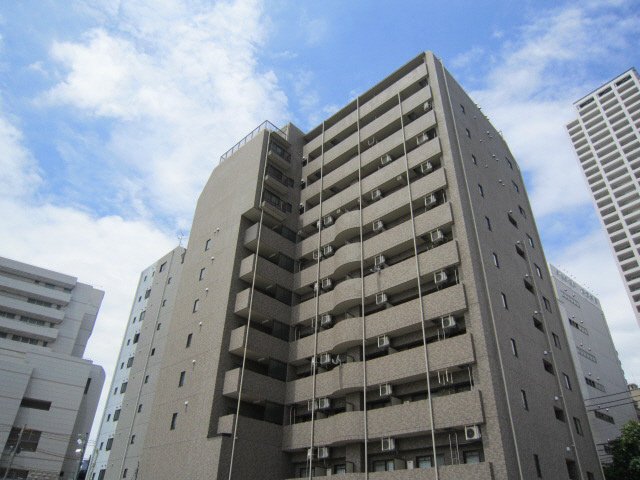 神戸市中央区浜辺通の賃貸物件外観写真