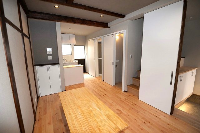 神戸市中央区日暮通の賃貸物件外観写真