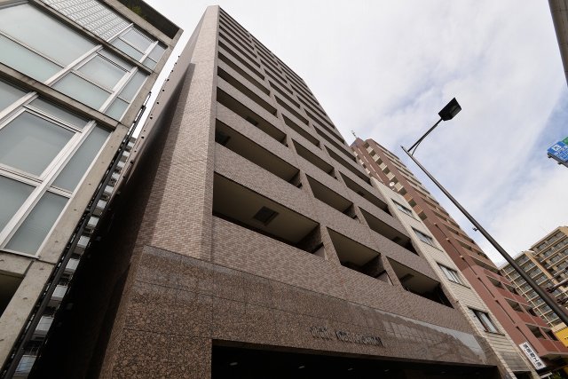 神戸市中央区海岸通の賃貸物件外観写真