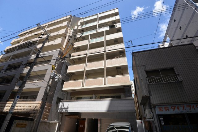 神戸市中央区元町通の賃貸物件外観写真