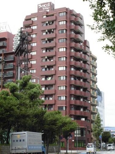 神戸市中央区八幡通の賃貸物件外観写真