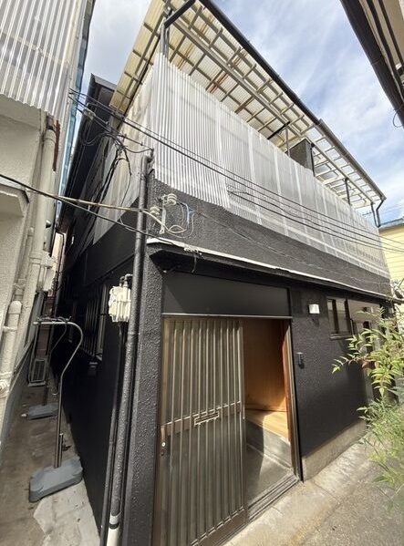 神戸市中央区吾妻通の賃貸物件外観写真