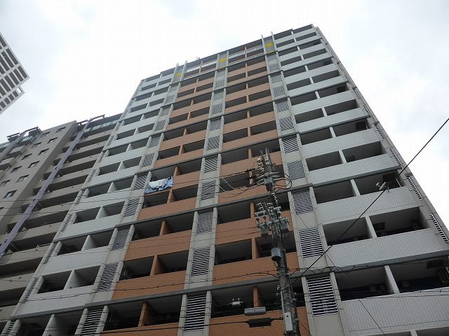 神戸市中央区磯辺通の賃貸物件外観写真