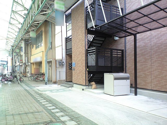 神戸市長田区駒ヶ林町の賃貸物件外観写真