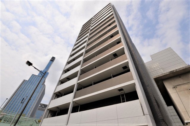 神戸市中央区浜辺通の賃貸物件外観写真