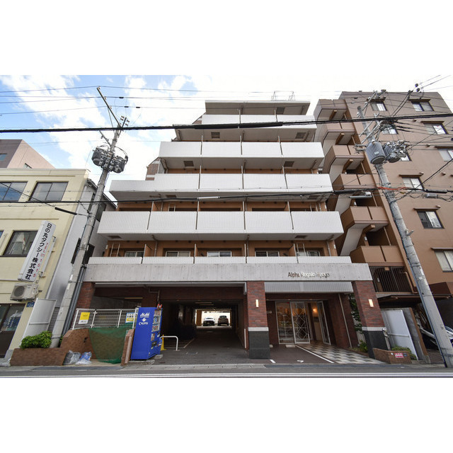 神戸市兵庫区三川口町の賃貸物件外観写真