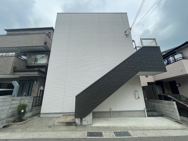 神戸市兵庫区東山町の賃貸物件外観写真