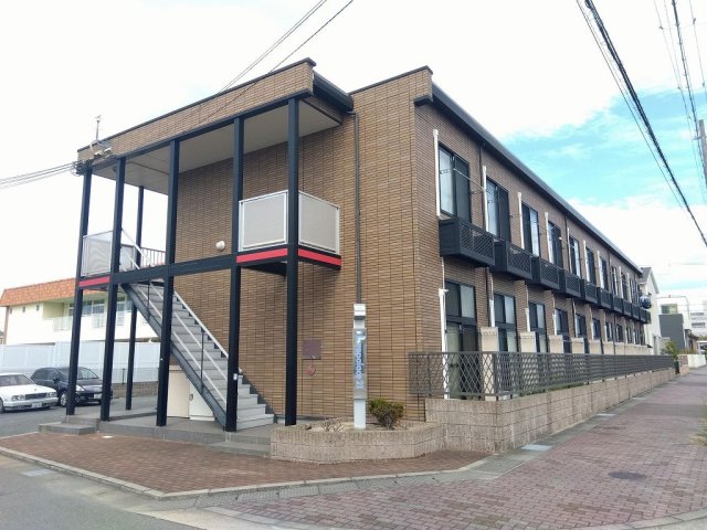 明石市二見町西二見駅前の賃貸物件外観写真