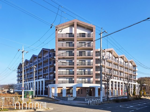 神戸市西区前開南町の賃貸物件外観写真