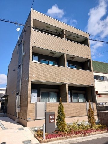 尼崎市三反田町の賃貸物件外観写真