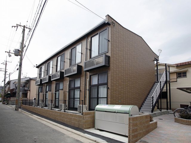 明石市材木町の賃貸物件外観写真