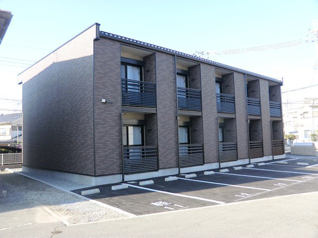 三木市大塚の賃貸物件外観写真