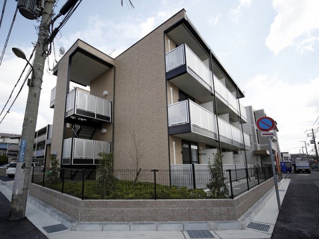 尼崎市南塚口町の賃貸物件外観写真