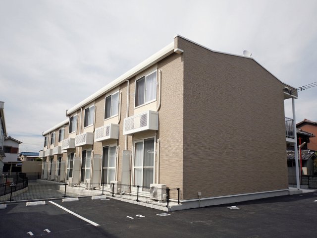 加古川市加古川町南備後の賃貸物件外観写真