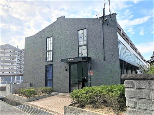 明石市魚住町住吉の賃貸物件外観写真