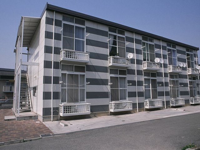 加古川市平岡町西谷の賃貸物件外観写真